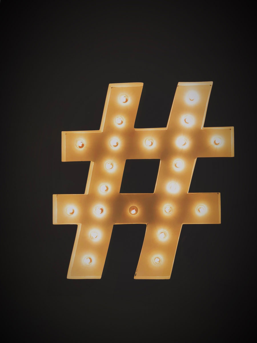 Hashtag als Lampe
